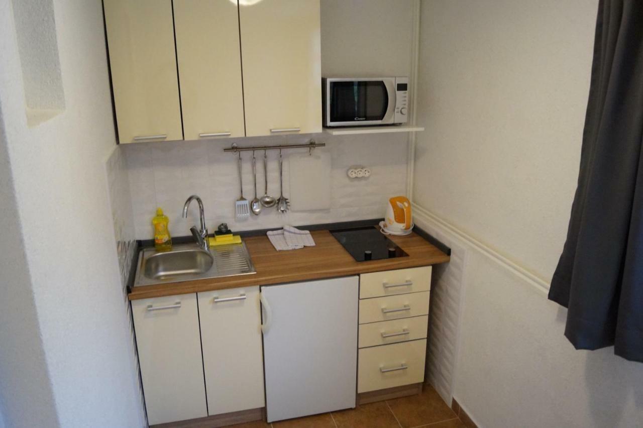 מאקרסקה Apartments Mario With Private Parking מראה חיצוני תמונה
