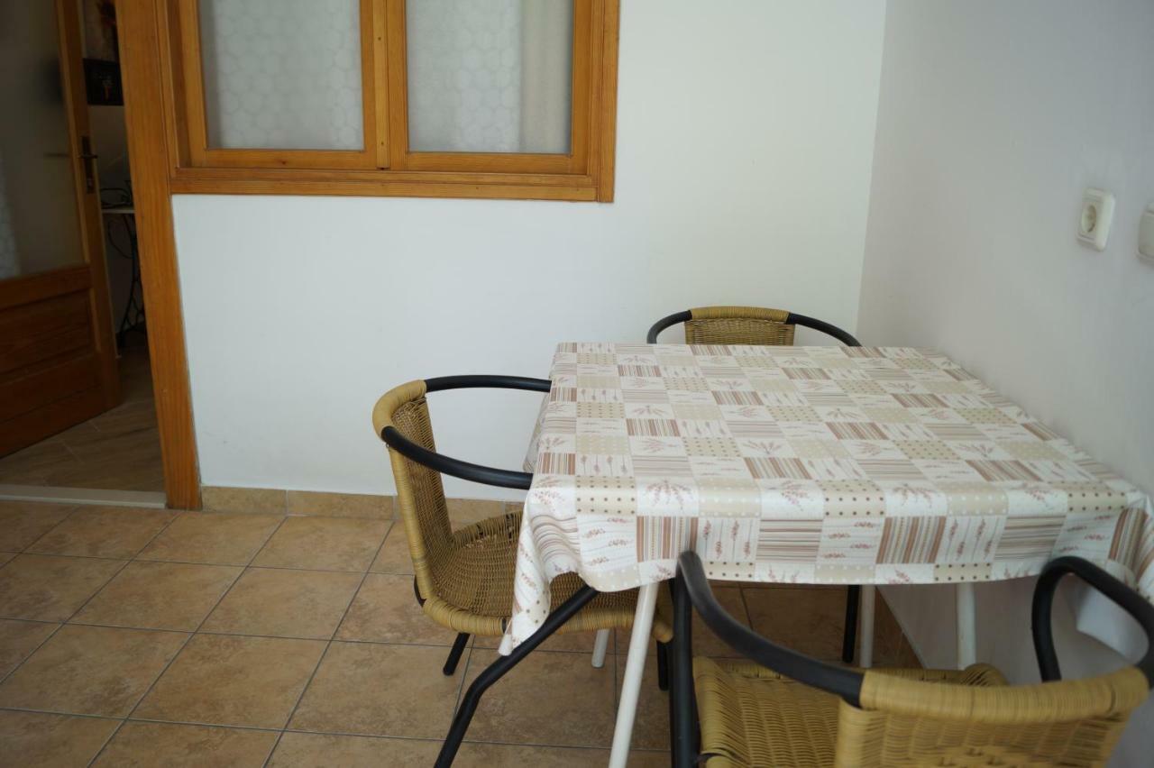 מאקרסקה Apartments Mario With Private Parking מראה חיצוני תמונה